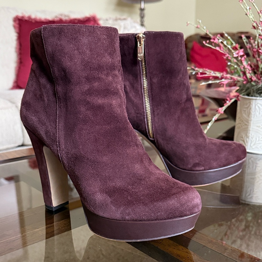 Vince Camuto “Jessillia” Burgundy Suede Leather Platform Ankle Bootie Size US11